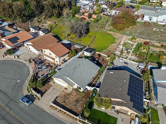 2nd image of 245 Deep Dell Rd