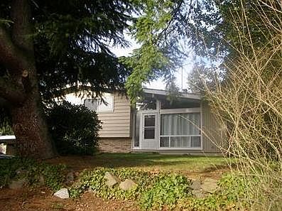 3rd image of 16240 SE 8th St