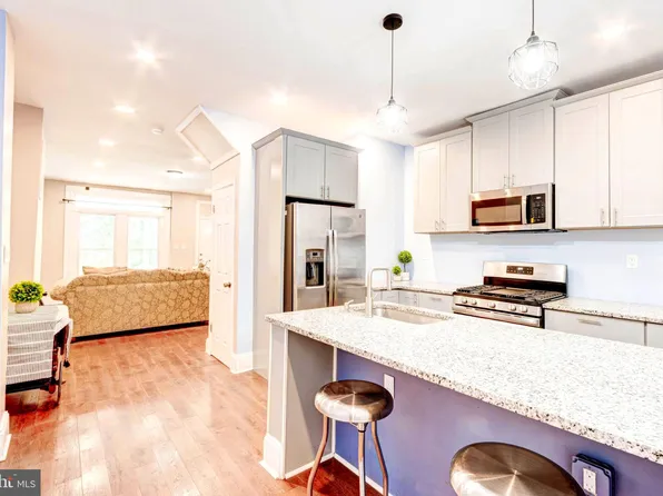 3425 Reisterstown Rd, Baltimore, MD 21215