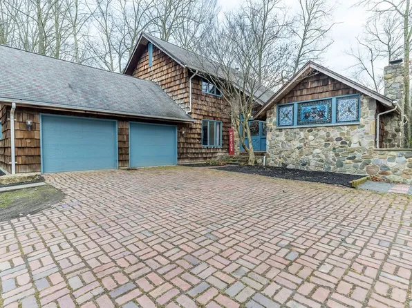 150 Andrews Trce, New Castle, PA 16102