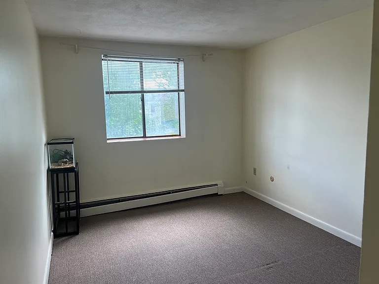 900 Governors Dr #22 — Photo 7