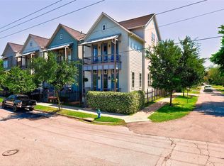 2702 Cornell St, Houston, TX 77009