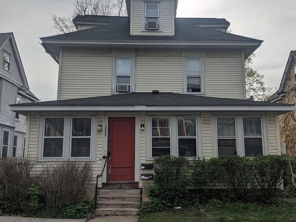 1st image of 3033 Harriet Ave