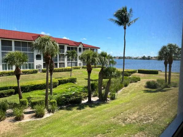 110 Half Moon Circle #C1, Hypoluxo, FL 33462