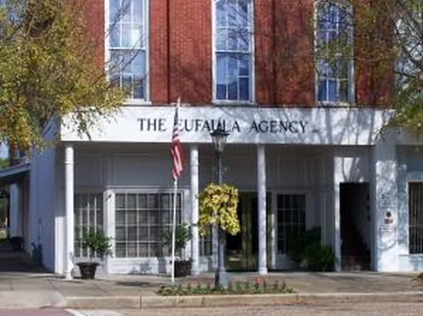 202 1/2 E Broad St APT C, Eufaula, AL 36027