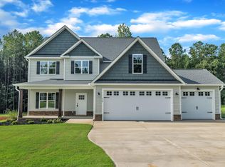 358 Coats Ridge Dr, Benson, NC 27504