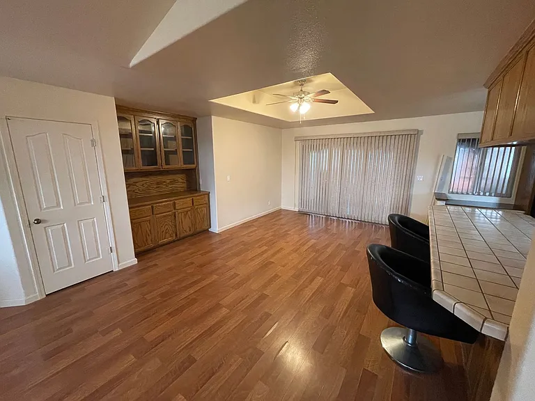 14648 Lafayette Cir — Photo 3