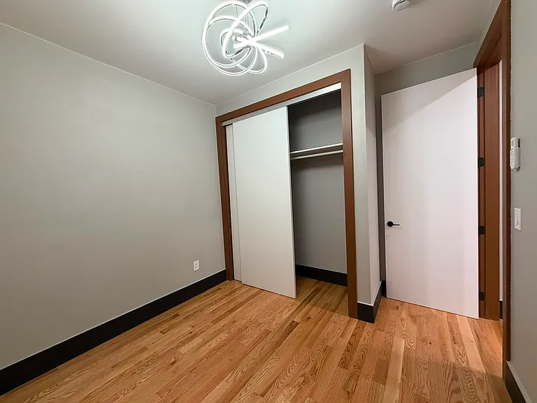 24 Reed St #2E — Photo 5