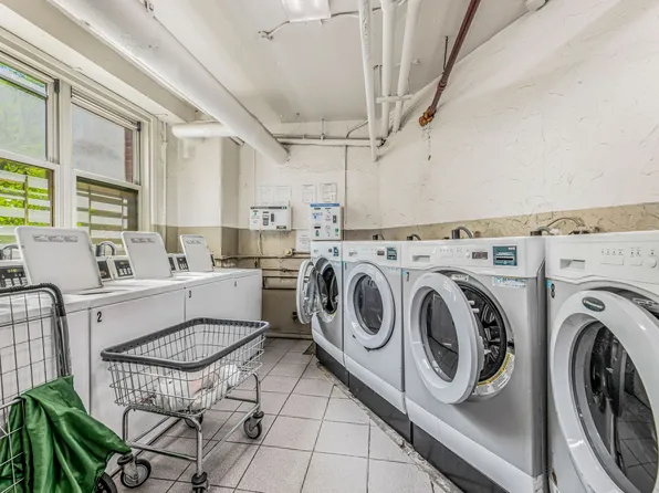 900 West 190th Street image 18 of 25