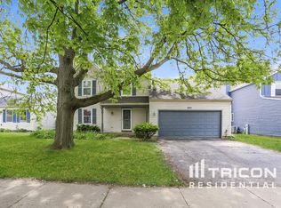 3271 Andover Dr, Aurora, IL 60504