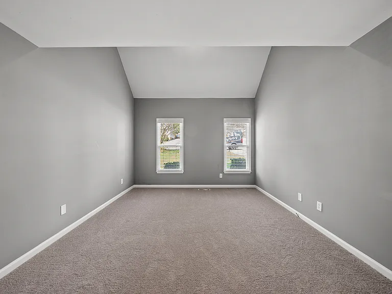 8324 Bellingham Cir — Photo 15