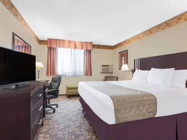 215 N Samish Way, Bellingham, WA 98225