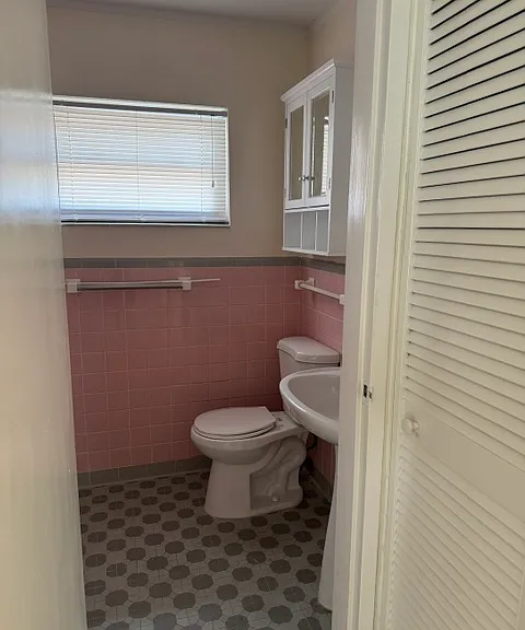3611 S Gardenia Dr — Photo 11
