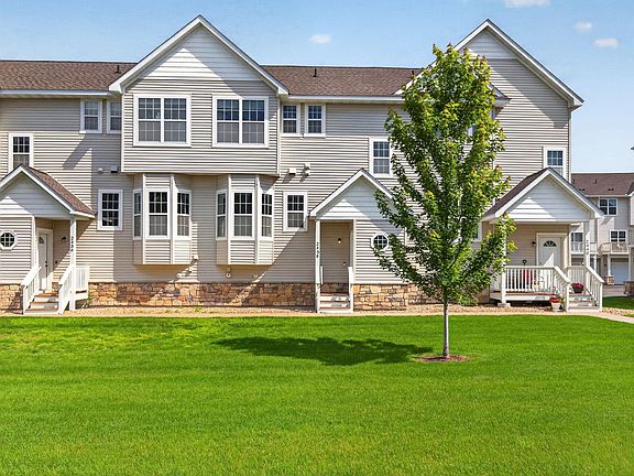 2nd image of 2438 Foxglove Cir