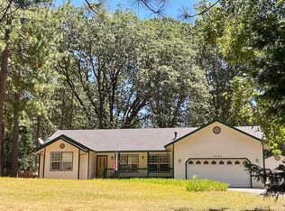 5569 Glen Dr, Foresthill, CA 95631