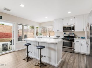 2242 Bigelow Ave, Simi Valley, CA 93065