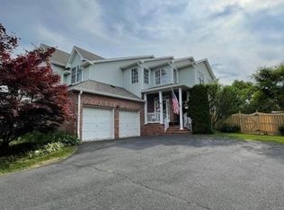 18 Newell St, Hillsborough, NJ 08844