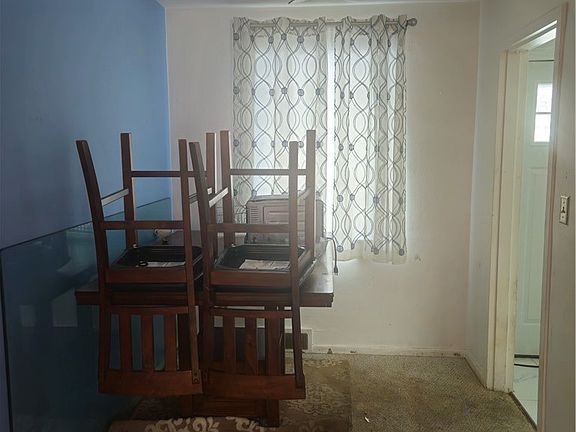 5th image of 470 Kenwood Dr APT D