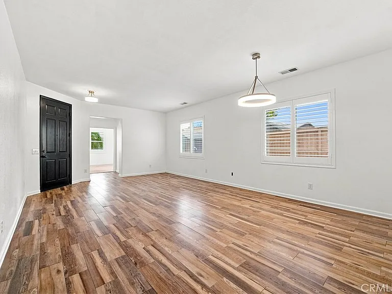 29390 Garnet St — Photo 11