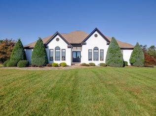 38242 Millstone Dr, Purcellville, VA 20132