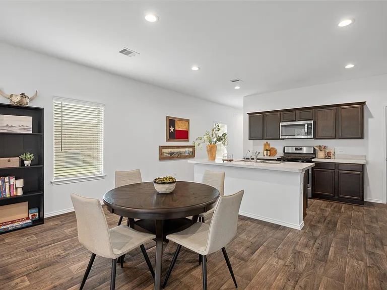 22306 Forest Gorge Ln — Photo 6