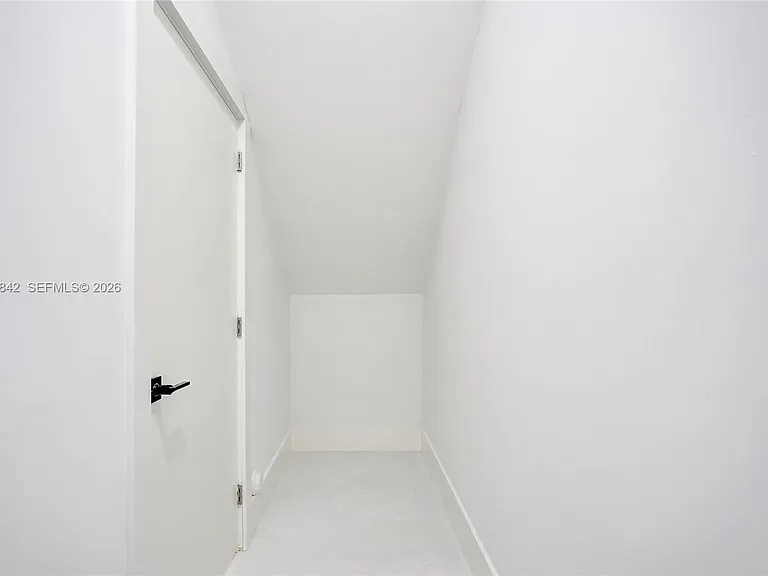 119 NE 118th St — Photo 25