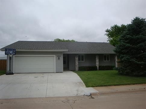 1st image of 1604 Woodward Cir