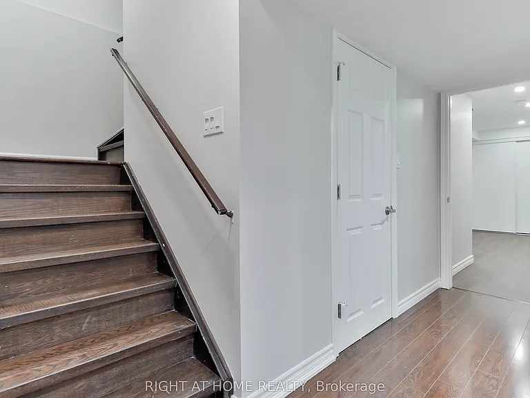 186 Cosgrove Dr #BASEMENT — Photo 7