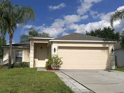4754 Willamette Cir Photo 1