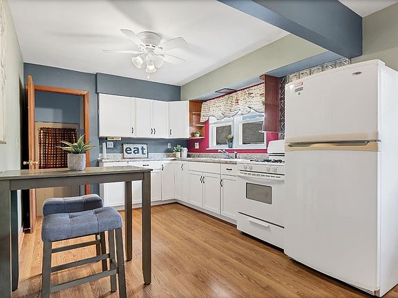 5th image of 3138 Franklin St