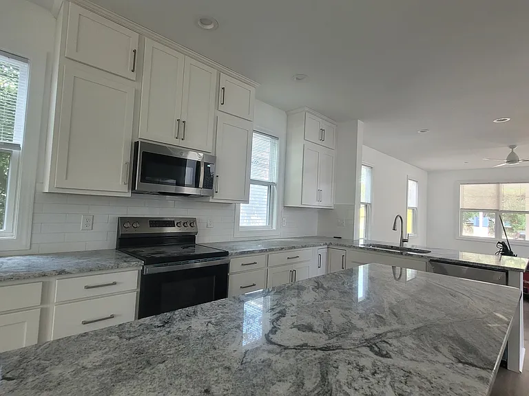 Ample cabinet space