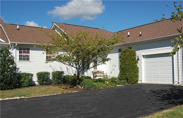 1st image of 111 Equestrian Pl