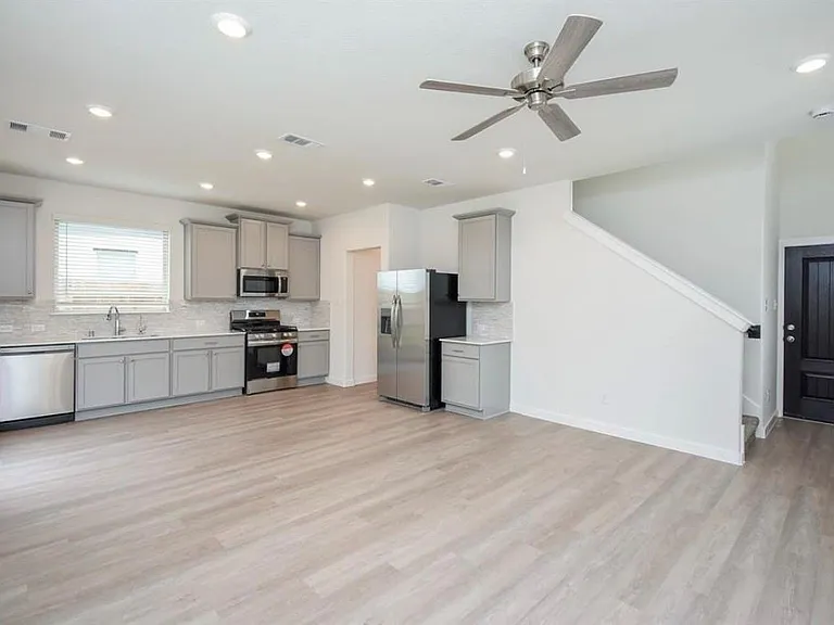 17231 Walden Lake Ln — Photo 8