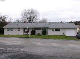 4983 Melody Ln, Roseburg, OR 97471