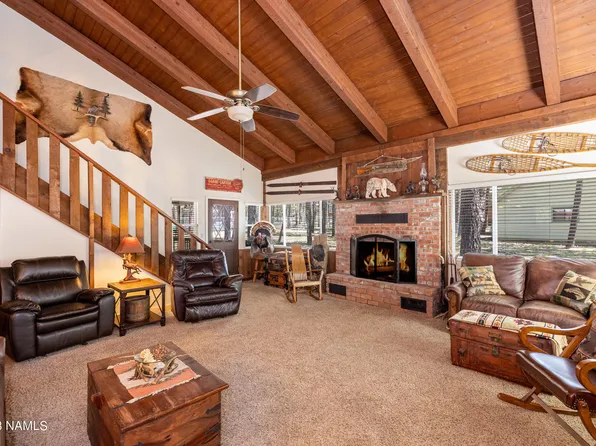 690 E Pinewood Blvd, Munds Park, AZ 86017