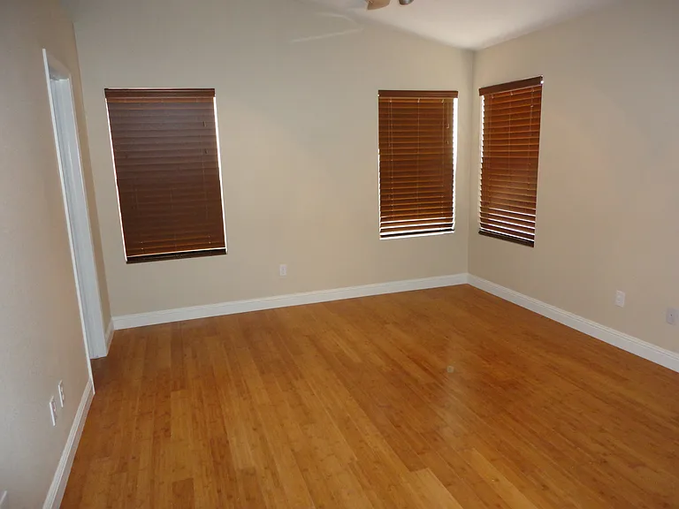6719 Piedra Quemada Rd NW — Photo 8