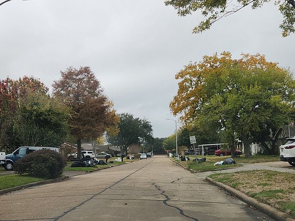 4th image of 1206 Denise St