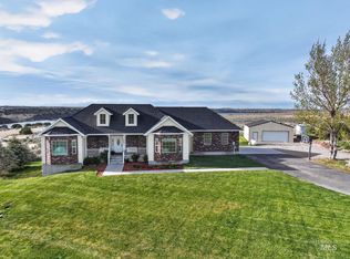3352 Eagle Rock Rd, American Falls, ID 83211