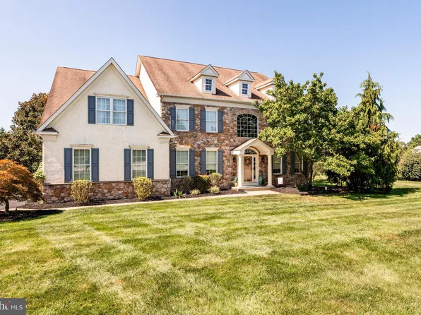 449 Polo Ct, Collegeville, PA 19426