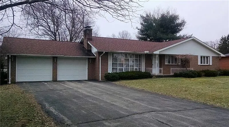 275 Donald Rd photo 1