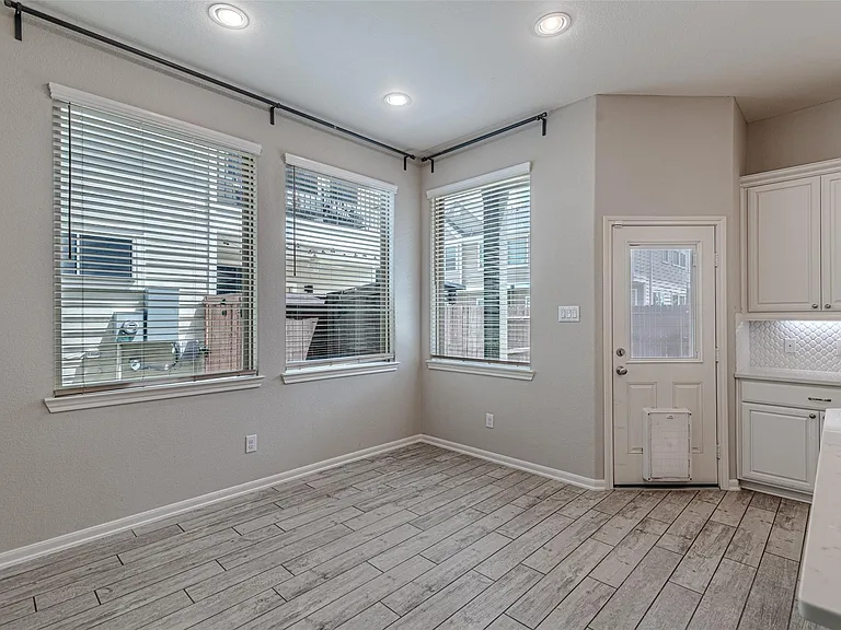 5543 Purple Meadow Ln — Photo 20