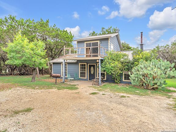 4th image of 109 WOODY WAY