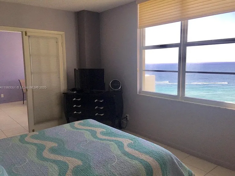 3725 S Ocean Dr #1516 — Photo 11