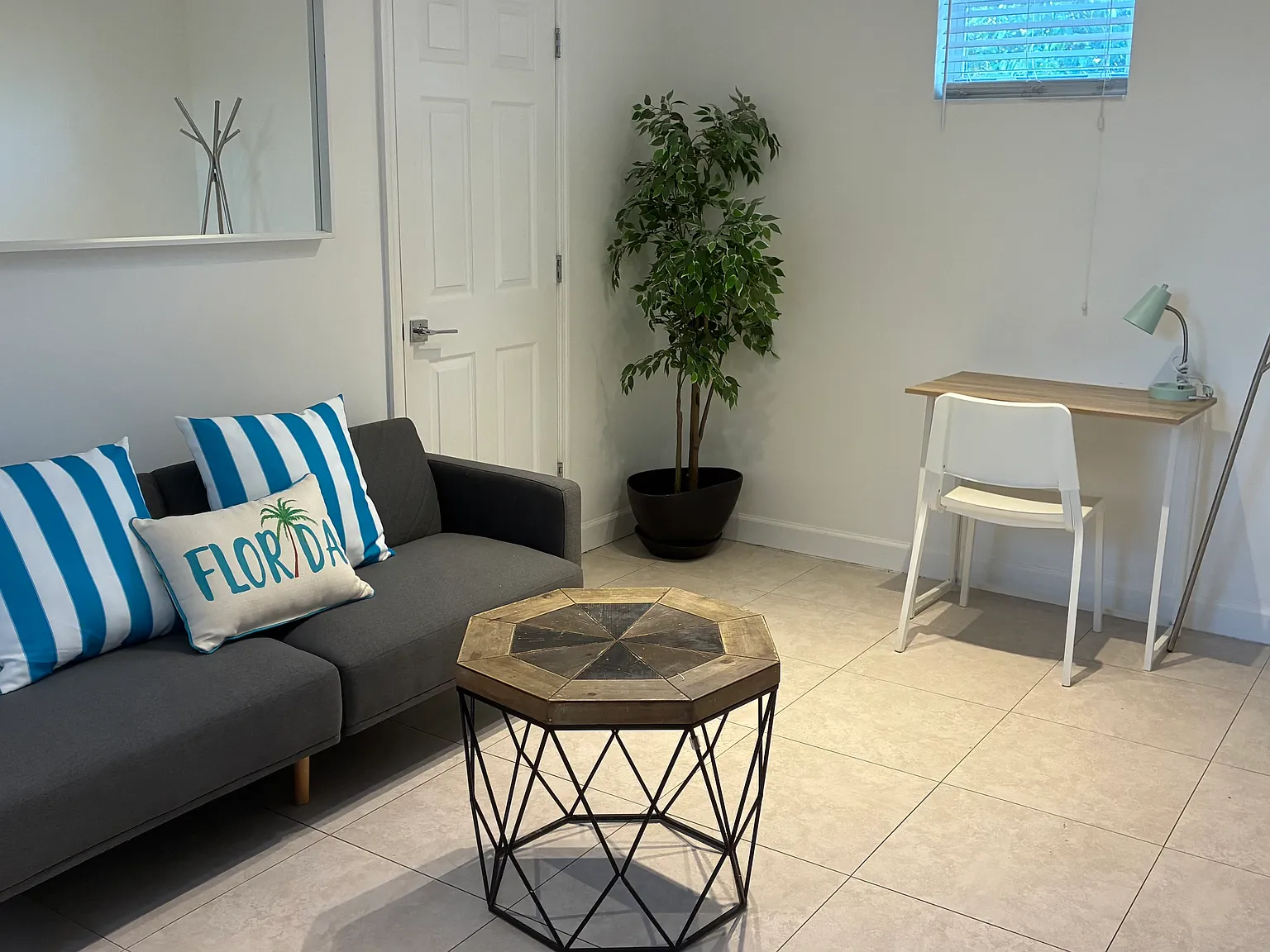 2 bed, $2,800 — Photo 4