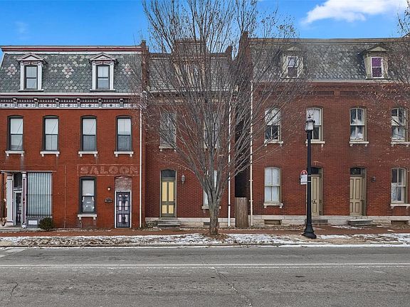 2nd image of 1702 S Tucker Blvd