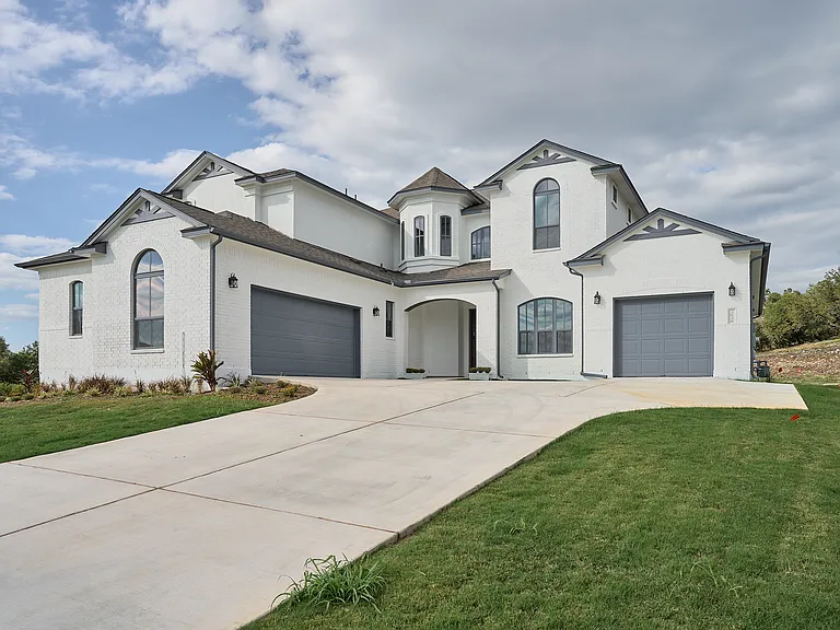 3638 Walkaloosa Way — Photo 1