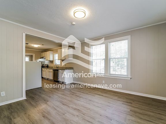 801765_003_wm_-_living_room_13286558.jpg