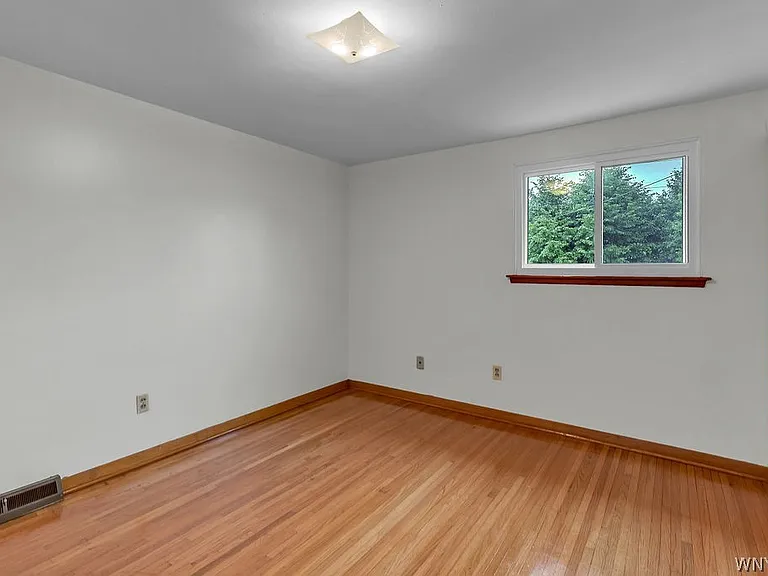 51 Marrano Dr — Photo 14