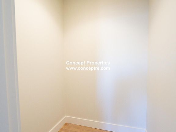 5th image of 9 Sewall Ave S #1217