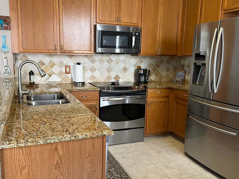 Woodfield Ct — Photo 10